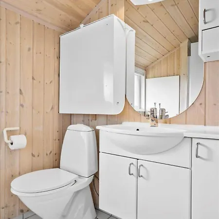 30522-odder-engagervej-89 بيت للعطل